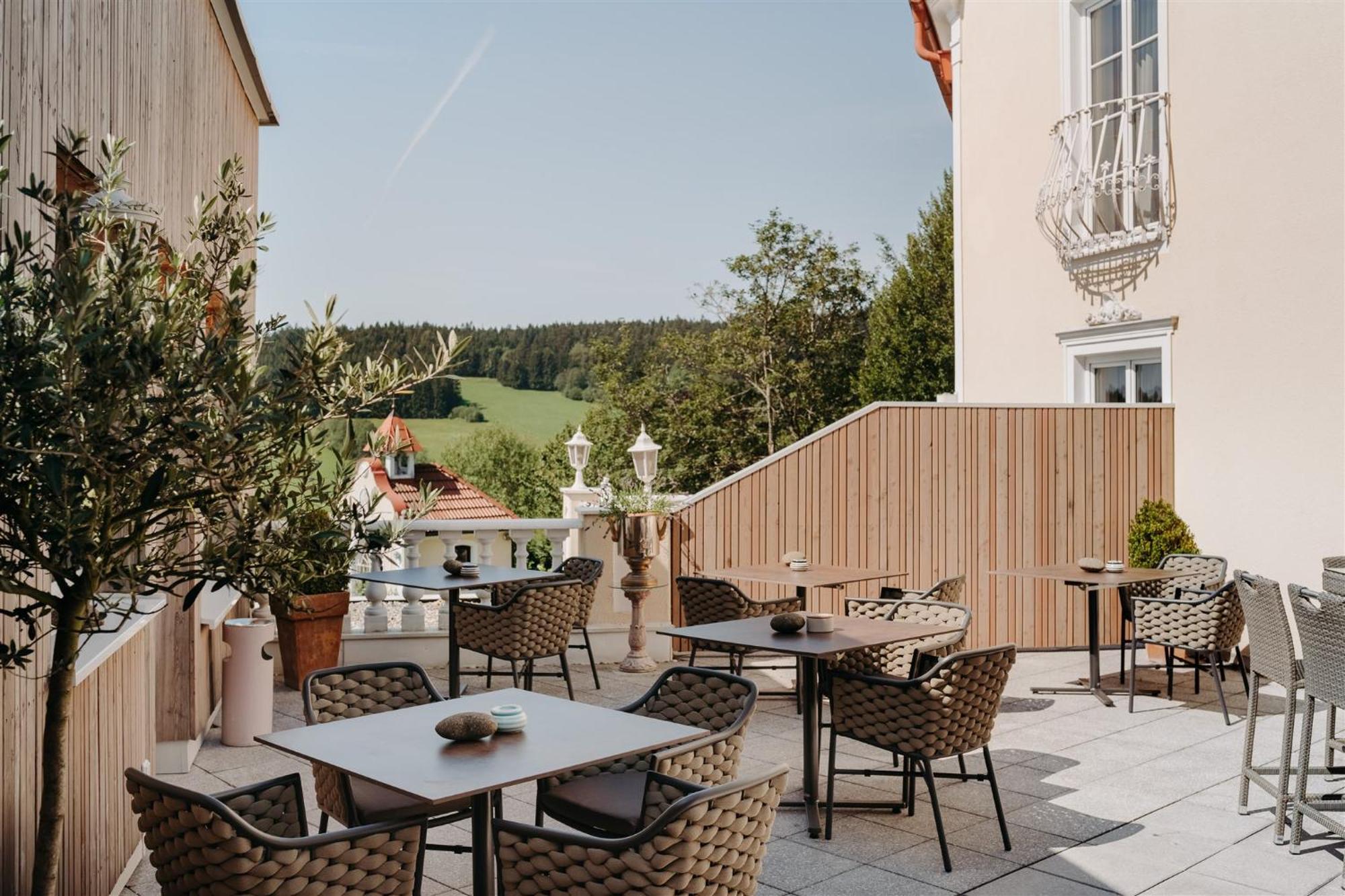 Bergergut Geniesserhotel Afiesl Buitenkant foto