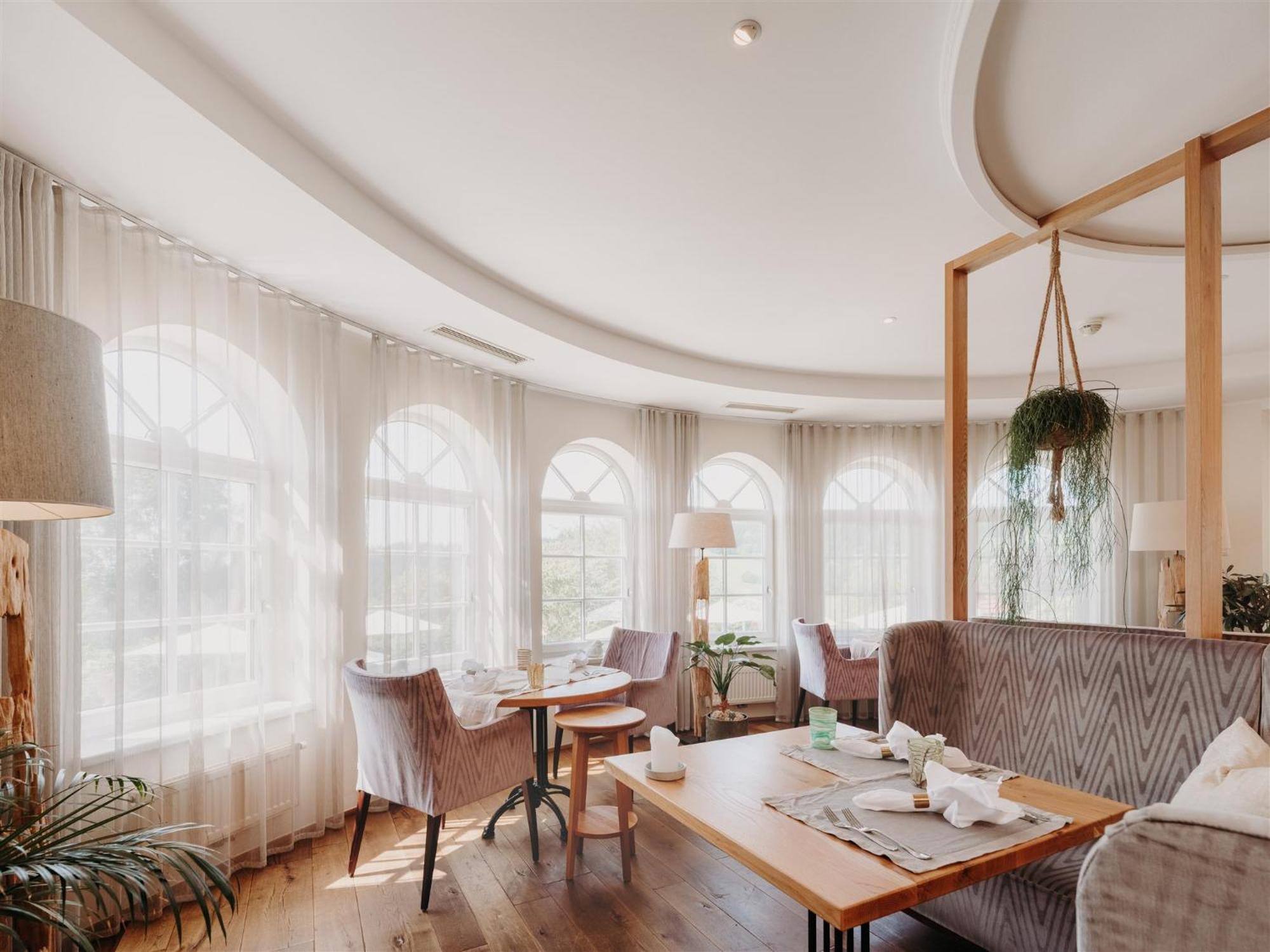Bergergut Geniesserhotel Afiesl Buitenkant foto